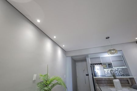Apartamento à venda com 79m², 2 quartos e 1 vaga Apartamento à venda com 79m², 2 quartos e 1 vagaSala