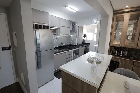 Apartamento à venda com 79m², 2 quartos e 1 vaga Apartamento à venda com 79m², 2 quartos e 1 vagaCozinha e Área de Serviço
