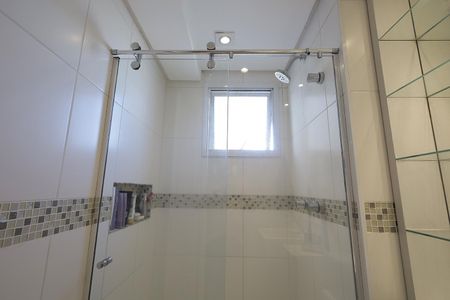 Apartamento à venda com 79m², 2 quartos e 1 vaga Apartamento à venda com 79m², 2 quartos e 1 vagaBanheiro Suíte