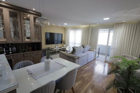 Sala de apartamento à venda com 2 quartos, 79m² em Campestre, Santo André