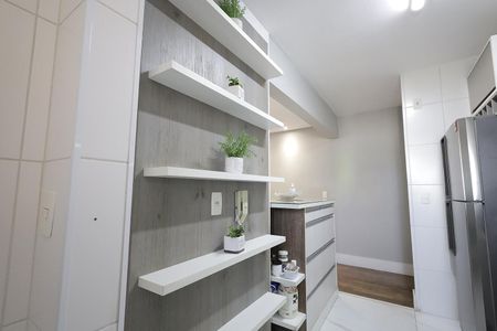 Apartamento à venda com 79m², 2 quartos e 1 vaga Apartamento à venda com 79m², 2 quartos e 1 vagaCozinha e Área de Serviço