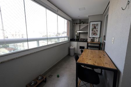 Apartamento à venda com 79m², 2 quartos e 1 vaga Apartamento à venda com 79m², 2 quartos e 1 vagaSacada Gourmet