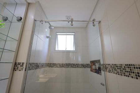 Apartamento à venda com 79m², 2 quartos e 1 vaga Apartamento à venda com 79m², 2 quartos e 1 vagaBanheiro