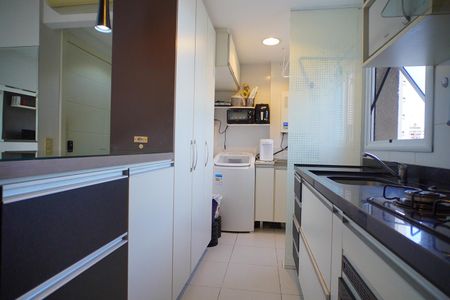 Apartamento à venda com 75m², 2 quartos e 1 vagaCozinha 