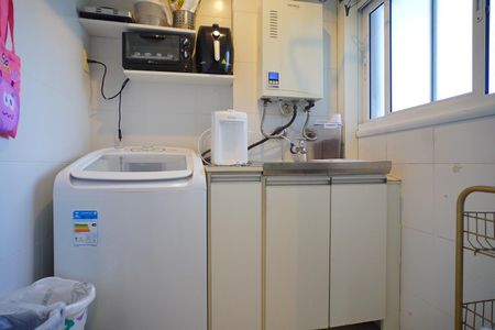 Apartamento à venda com 75m², 2 quartos e 1 vagaÁrea de serviço 