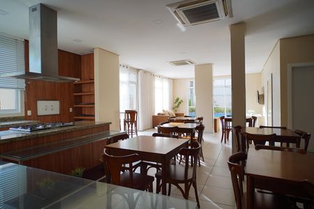 Apartamento à venda com 75m², 2 quartos e 1 vagaÁrea comum - Salão de festas