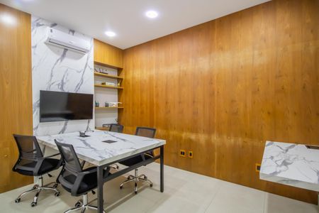 Apartamento à venda com 85m², 2 quartos e 2 vagas Apartamento à venda com 85m², 2 quartos e 2 vagasHome Office