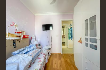 Apartamento à venda com 85m², 2 quartos e 2 vagas Apartamento à venda com 85m², 2 quartos e 2 vagasQuarto 2