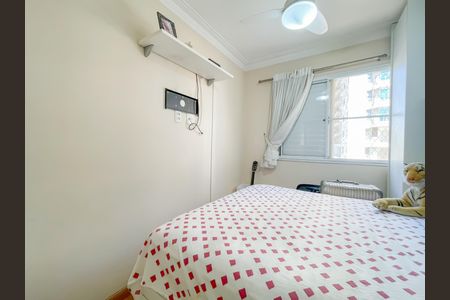 Apartamento à venda com 85m², 2 quartos e 2 vagas Apartamento à venda com 85m², 2 quartos e 2 vagasSuíte