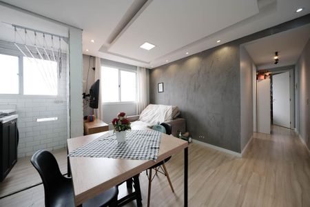 Sala/Cozinha de apartamento para alugar com 2 quartos, 44m² em Jardim Belem, São Paulo