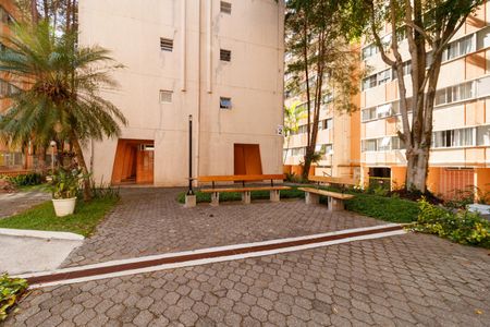 Apartamento à venda com 64m², 3 quartos e sem vaga Apartamento à venda com 64m², 3 quartos e sem vagaÁrea comum