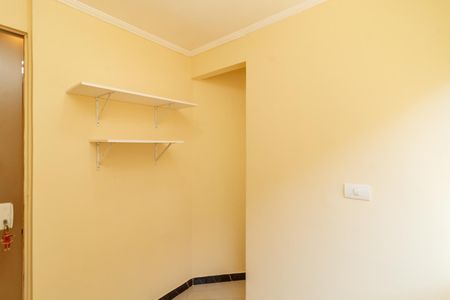Apartamento à venda com 64m², 3 quartos e sem vaga Apartamento à venda com 64m², 3 quartos e sem vagaEscritório