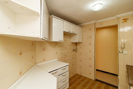 Apartamento à venda com 64m², 3 quartos e sem vaga Apartamento à venda com 64m², 3 quartos e sem vagaCozinha e Área de Serviço