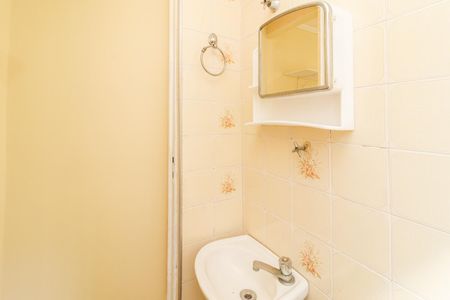 Apartamento à venda com 64m², 3 quartos e sem vaga Apartamento à venda com 64m², 3 quartos e sem vagaLavabo