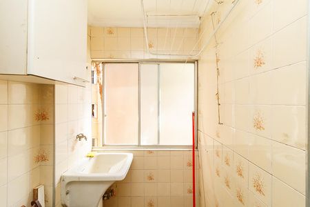 Apartamento à venda com 64m², 3 quartos e sem vaga Apartamento à venda com 64m², 3 quartos e sem vagaCozinha e Área de Serviço