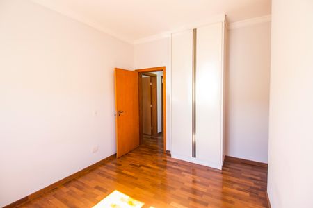 Casa de condomínio para alugar com 415m², 4 quartos e 3 vagasSuíte 4