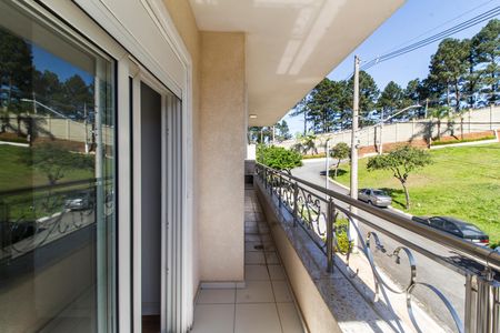 Casa de condomínio para alugar com 415m², 4 quartos e 3 vagasVaranda