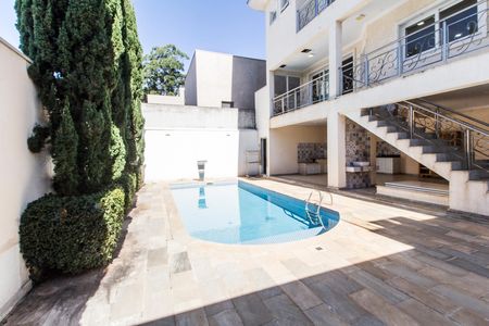 Casa de condomínio para alugar com 415m², 4 quartos e 3 vagasPiscina