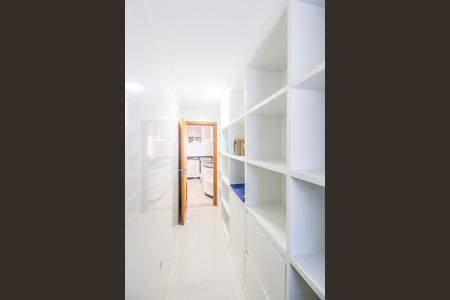 Casa de condomínio para alugar com 415m², 4 quartos e 3 vagasDespensa