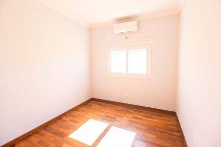Casa de condomínio para alugar com 415m², 4 quartos e 3 vagasSuíte 4