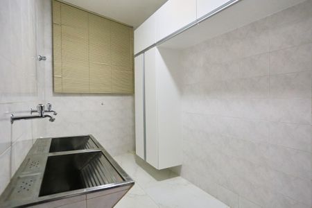 Casa à venda com 120m², 3 quartos e 3 vagasÁrea de Serviço