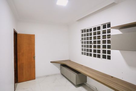 Casa à venda com 120m², 3 quartos e 3 vagasQuarto