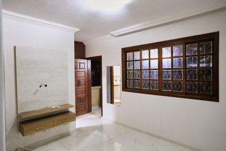Casa à venda com 120m², 3 quartos e 3 vagasSuíte