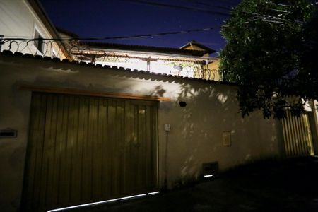 Casa à venda com 120m², 3 quartos e 3 vagasFachada