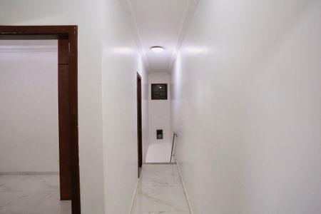 Casa à venda com 120m², 3 quartos e 3 vagasCorredor