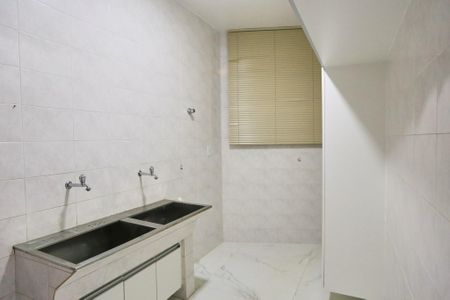 Casa à venda com 120m², 3 quartos e 3 vagasÁrea de Serviço
