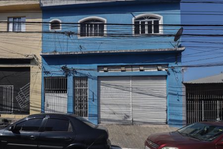 Casa para alugar com 75m², 2 quartos e sem vagaFachada