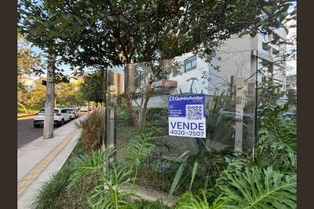 Apartamento à venda com 110m², 1 quarto e 2 vagasPlaquinha Instalada código VGKU-36