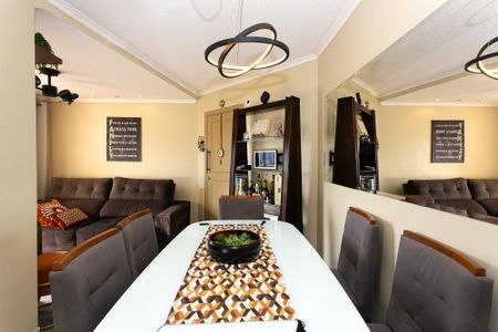 Apartamento à venda com 63m², 3 quartos e 1 vaga Apartamento à venda com 63m², 3 quartos e 1 vagaSala