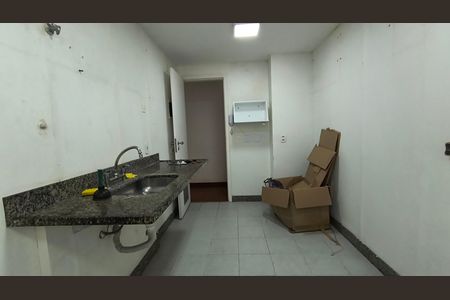Apartamento para alugar com 92m², 3 quartos e 2 vagas Apartamento para alugar com 92m², 3 quartos e 2 vagasCozinha e Área de Serviço