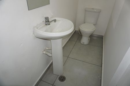 Casa para alugar com 29m², 1 quarto e sem vagaBanheiro