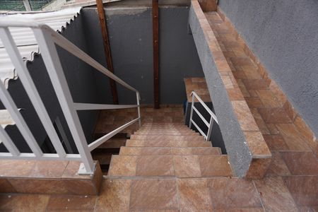 Casa para alugar com 29m², 1 quarto e sem vagaEscada