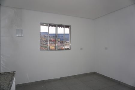 Cozinha de casa para alugar com 1 quarto, 29m² em Jardim Santo Eduardo, Embu das Artes