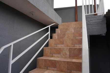 Casa para alugar com 29m², 1 quarto e sem vagaEscada