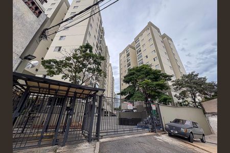 Apartamento à venda com 55m², 2 quartos e 1 vaga Apartamento à venda com 55m², 2 quartos e 1 vagaFachada