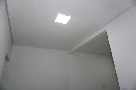 Sala de casa para alugar com 1 quarto, 35m² em Jardim Santo Eduardo, Embu das Artes