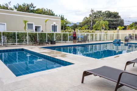 Apartamento para alugar com 85m², 2 quartos e 1 vagaÁrea comum - Piscina