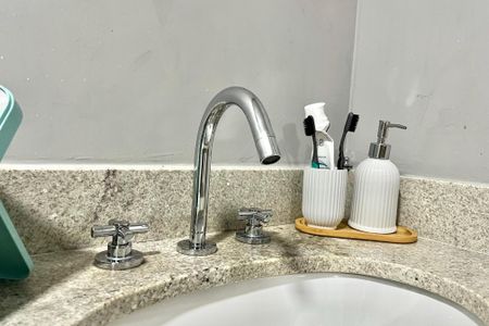 Apartamento à venda com 100m², 2 quartos e 1 vagaBanheiro da Suíte