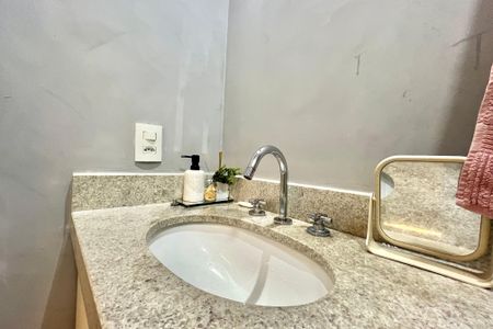 Apartamento à venda com 100m², 2 quartos e 1 vagaBanheiro Corredor