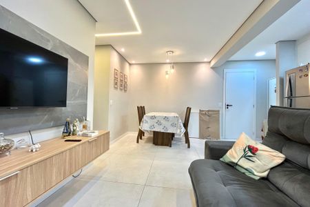 Apartamento à venda com 100m², 2 quartos e 1 vagaSala