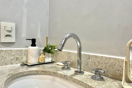 Apartamento à venda com 100m², 2 quartos e 1 vagaBanheiro Corredor