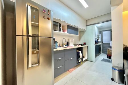 Apartamento à venda com 100m², 2 quartos e 1 vagaCozinha