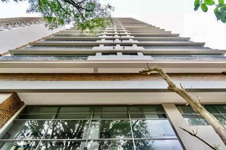 Apartamento à venda com 100m², 2 quartos e 1 vagaFachada