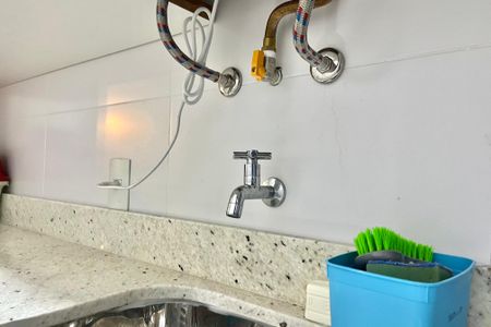 Apartamento à venda com 100m², 2 quartos e 1 vagaÁrea de Serviço