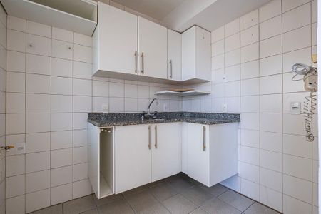 Sala/Cozinha de apartamento para alugar com 1 quarto, 50m² em Pinheiros, São Paulo