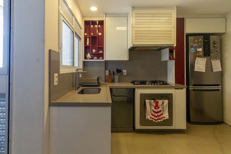 Apartamento à venda com 148m², 3 quartos e 3 vagas Apartamento à venda com 148m², 3 quartos e 3 vagasCozinha